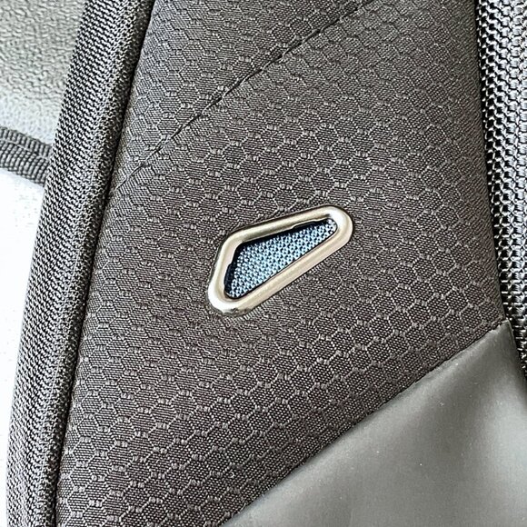 Solo New York Laptop Bag Shoulder Briefcase 15.6" Padded Computer Work Travel - Picture 10 of 16